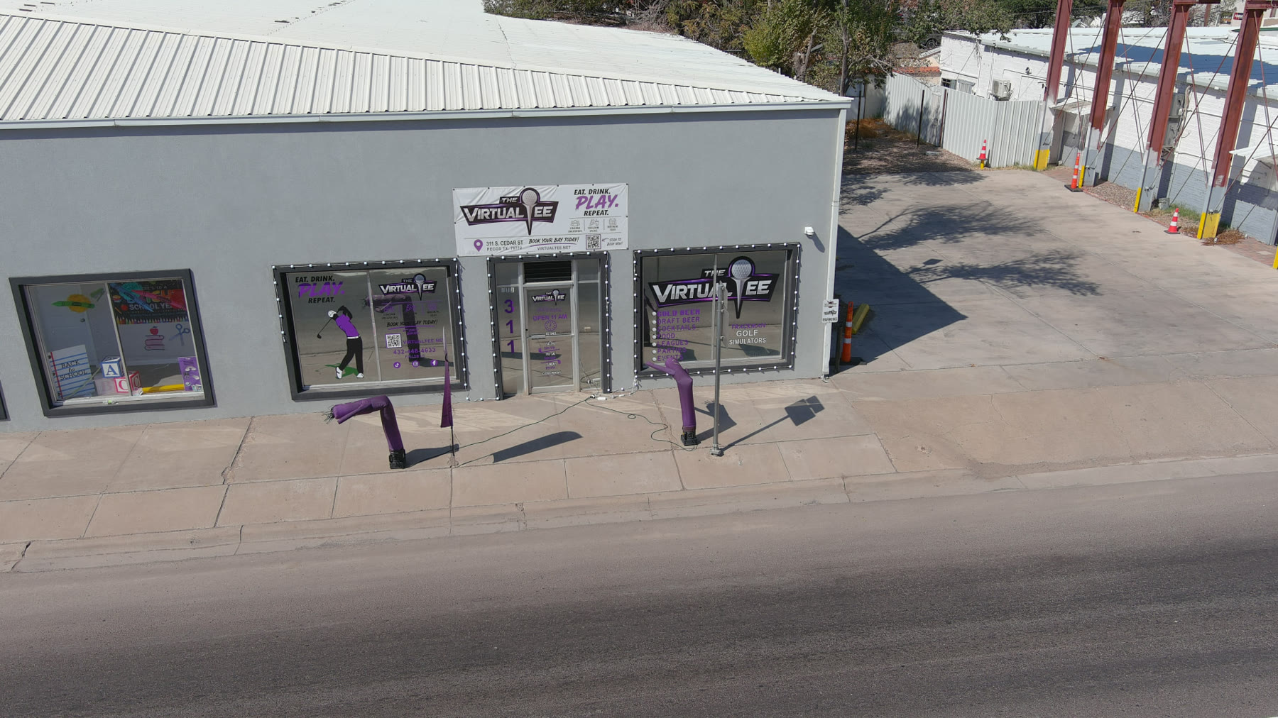 The Virtual Tee storefront at 311 South Cedar Street in Pecos